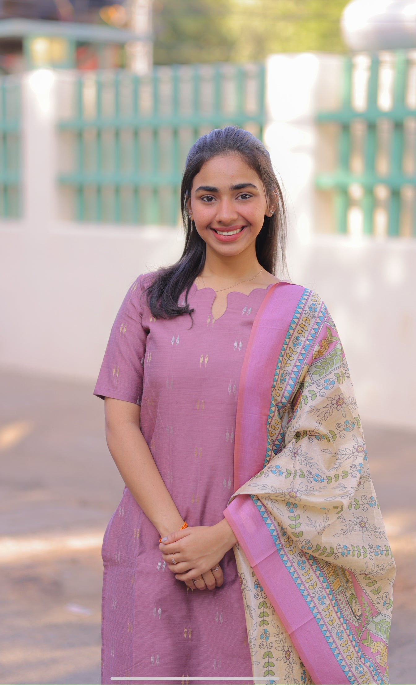 AL 495 Raw silk kurta set with silk dupatta with lining