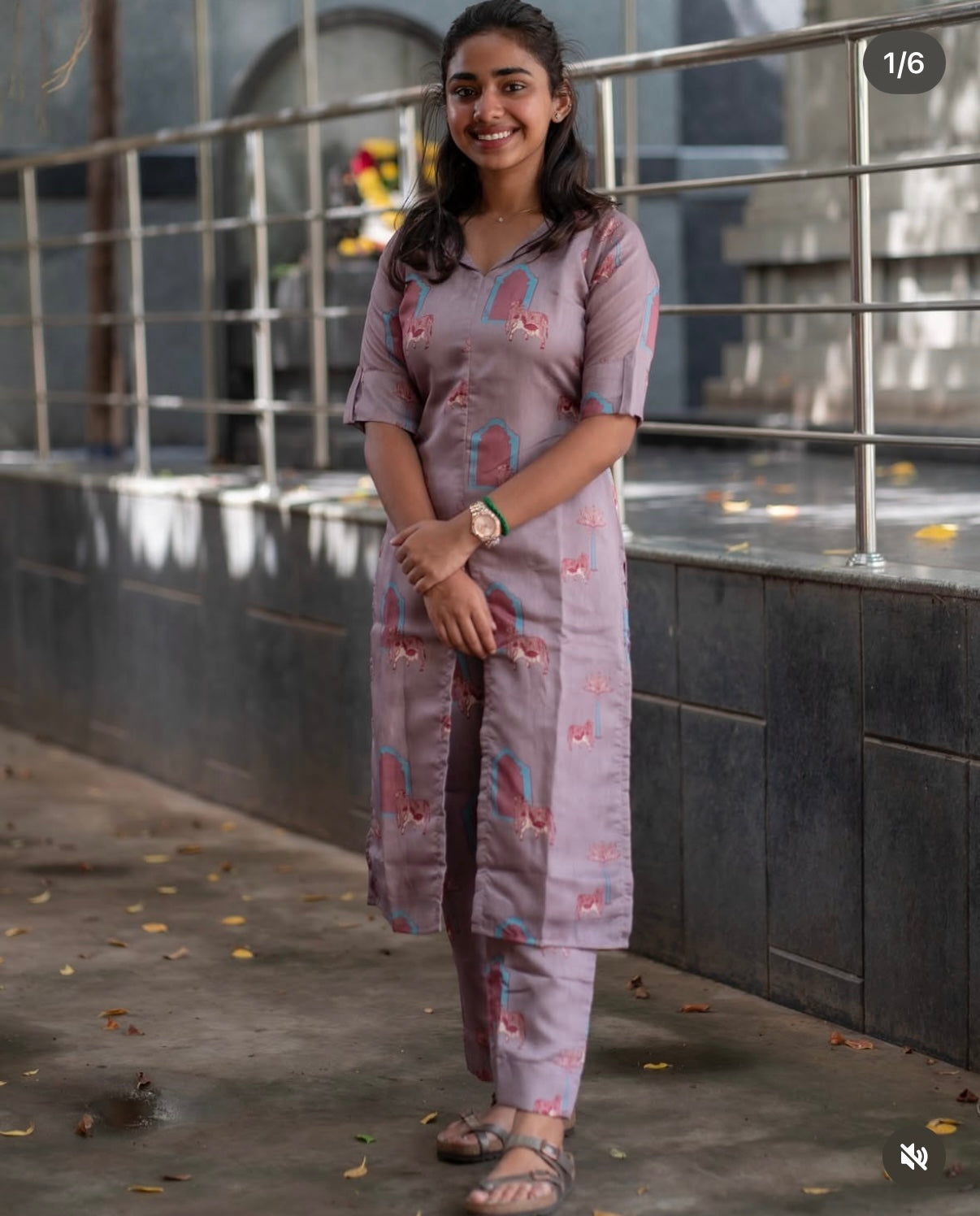 AL 439 Pichwai co ords with lining