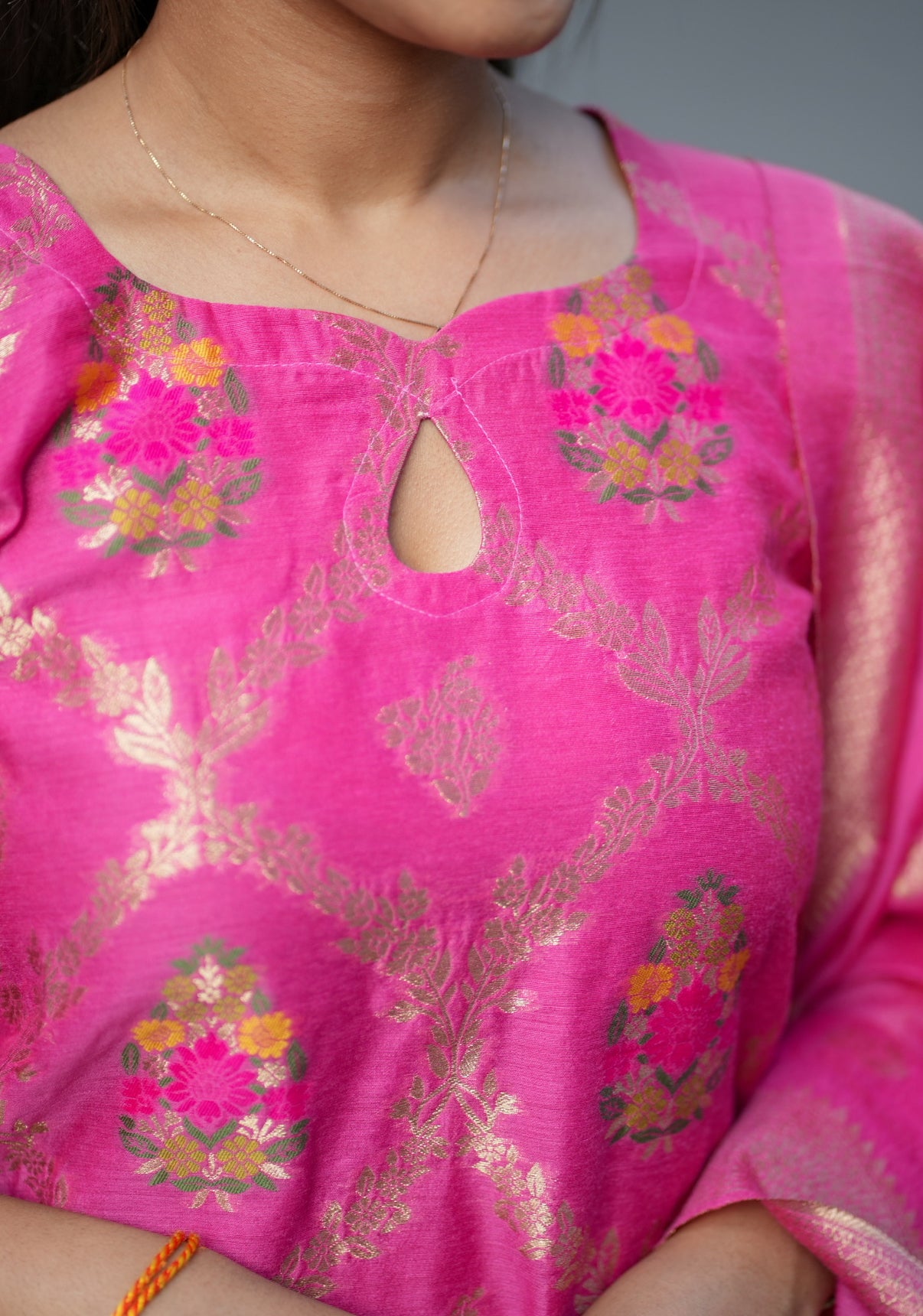 AL 536 Premium Silk suit set with duppatta (with lining)