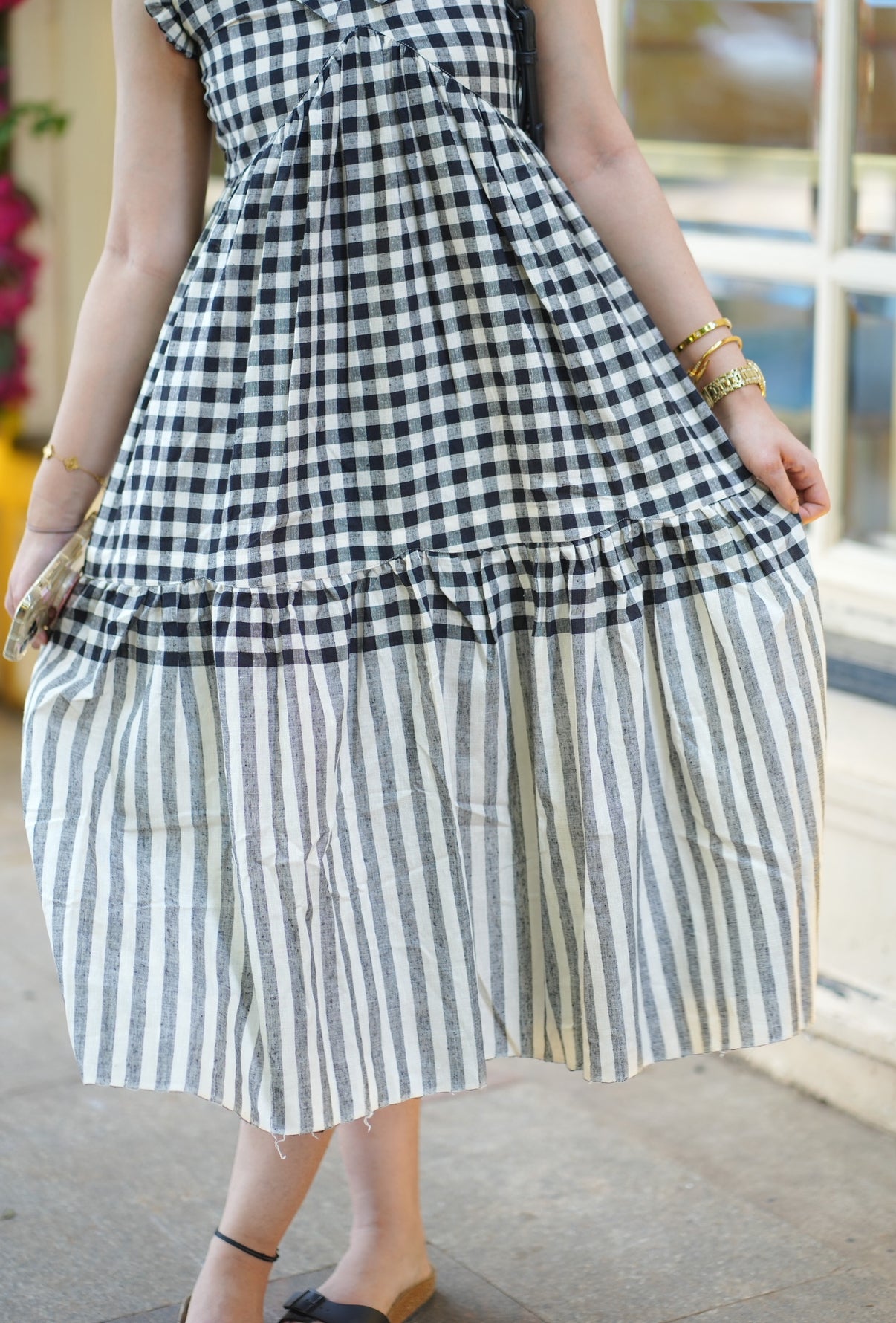 AL 437 Black Checked Maxi with lining