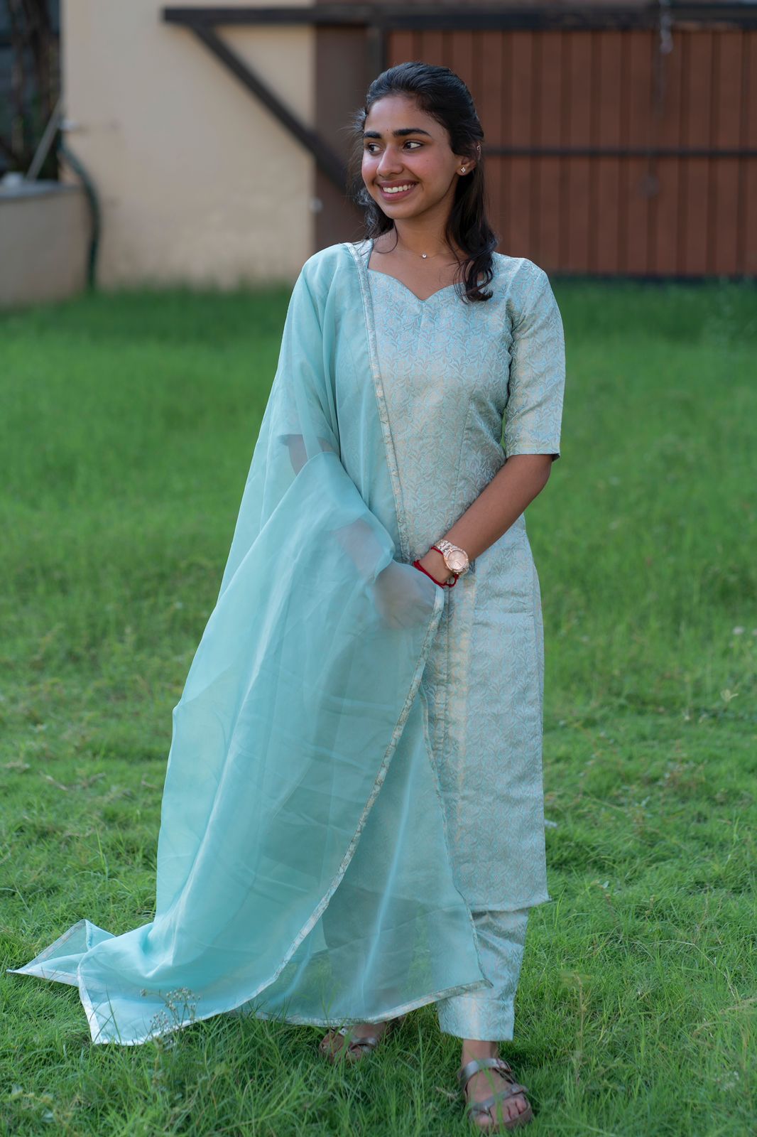 AL 296 Banaras kurta set with dupatta