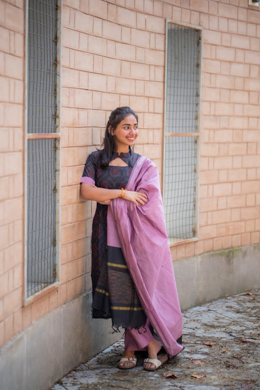 AL 513 Ikkat silk suit with dupatta (with lining)