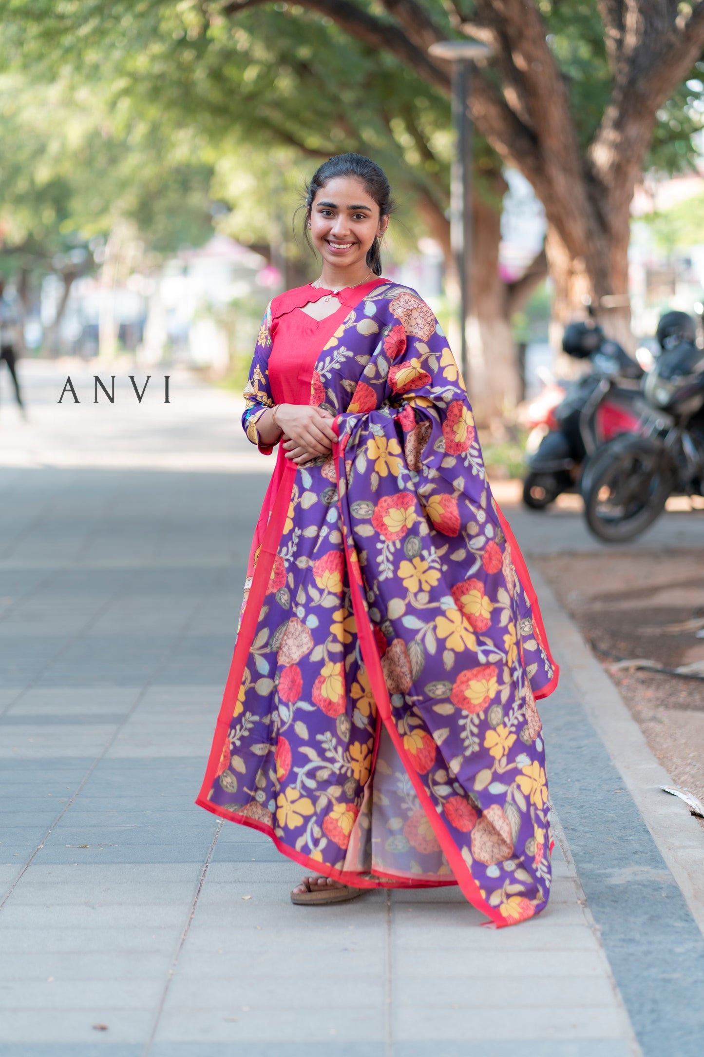 AL 426 Tussar Silk kurti with duppatta (with lining)