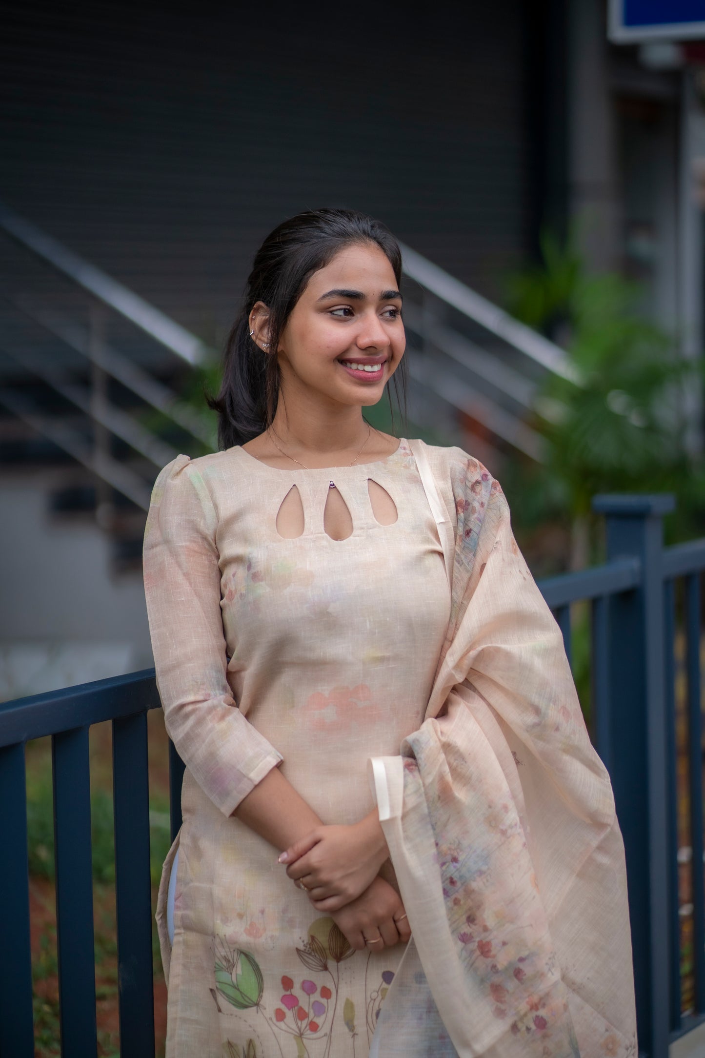 AL 475 Cotton linen Kurti with dupatta