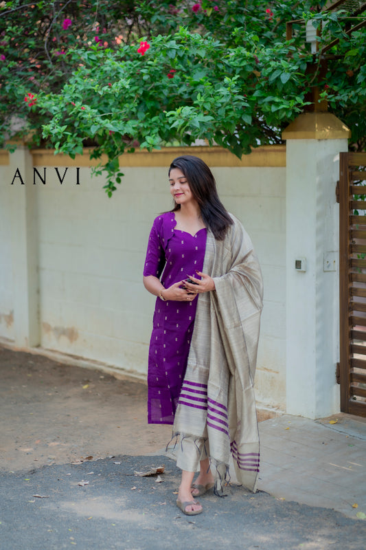 AL 432 Raw silk kurta set with duppatta (with lining)