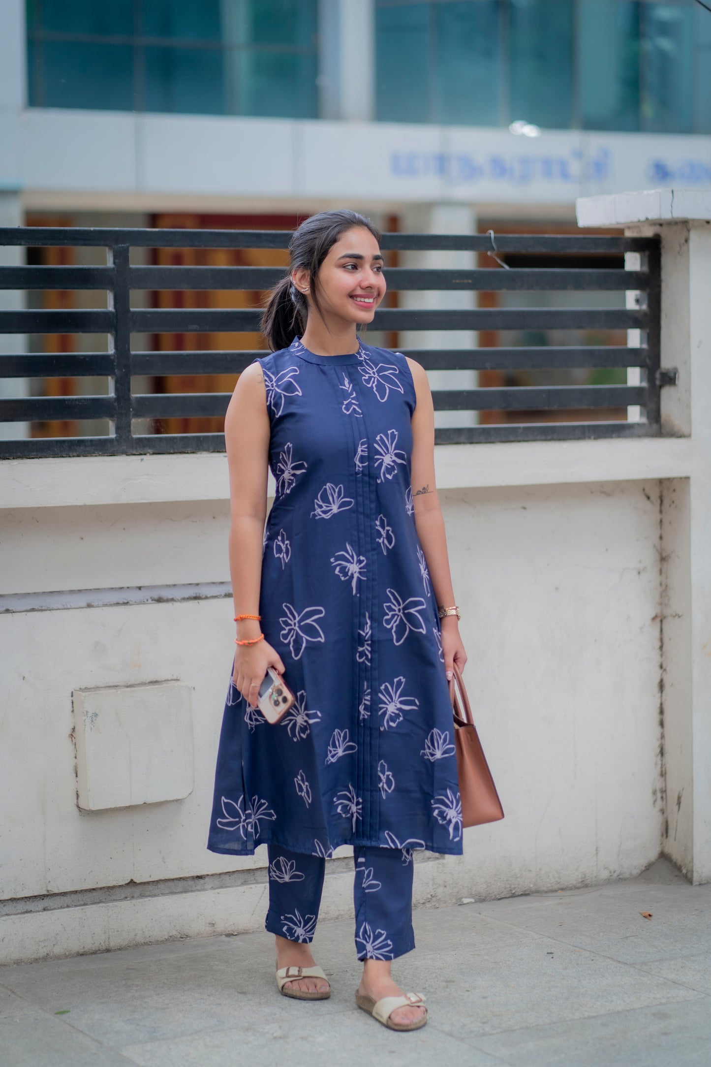 AL 459 Cambric cotton co ords with lining (sleeves provided separately)