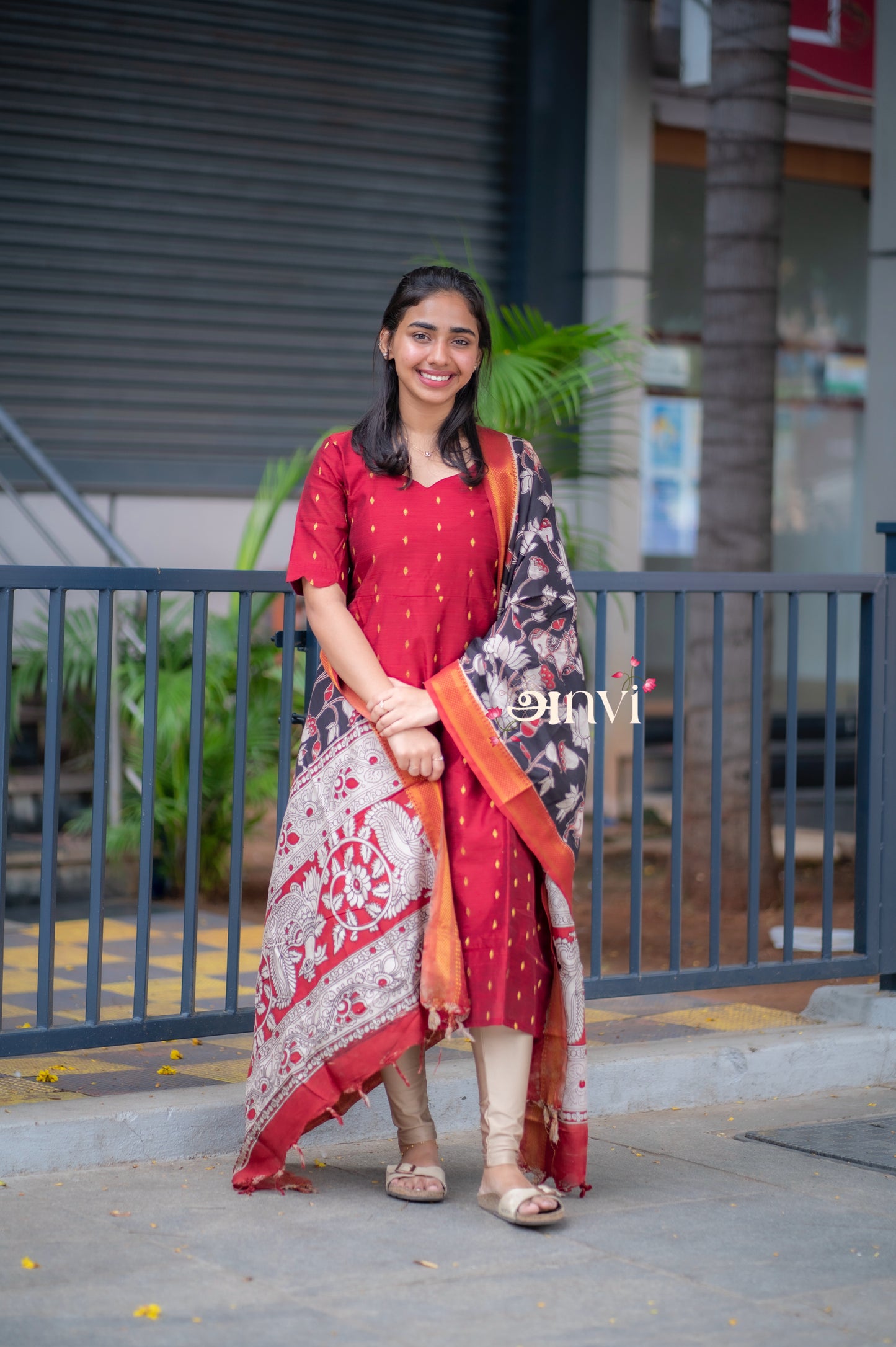 AL 483 Raw silk Kurti with silk kalamkari dupatta(with lining)