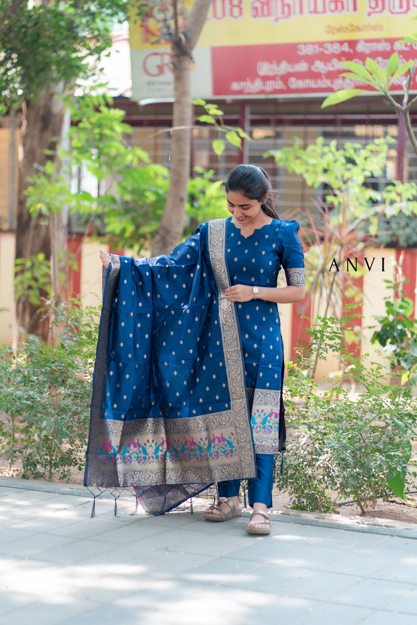 AL 371 Banarasi silk suit with paithani border