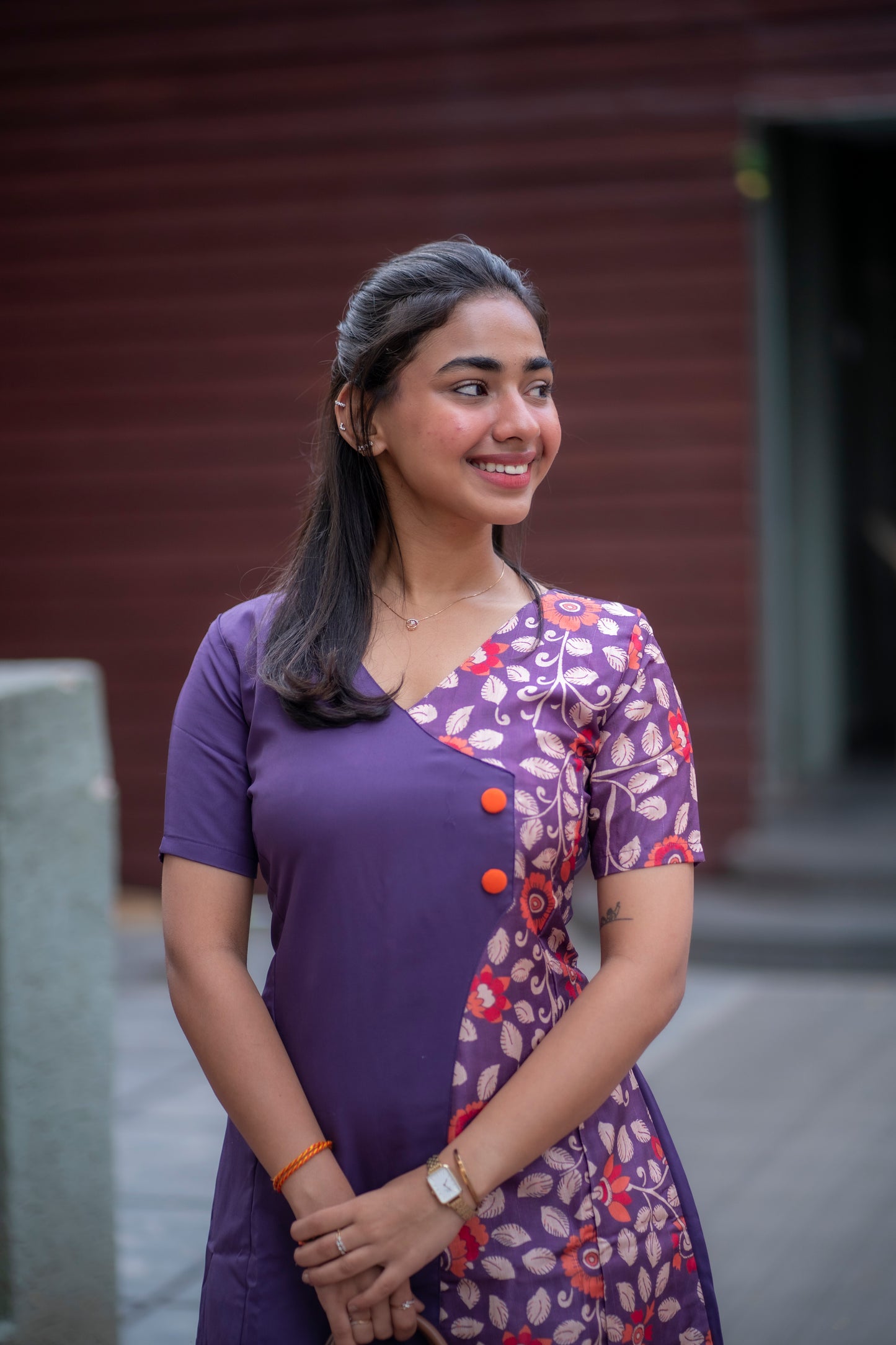 AL 509 Half and half maxi with back tie with lining