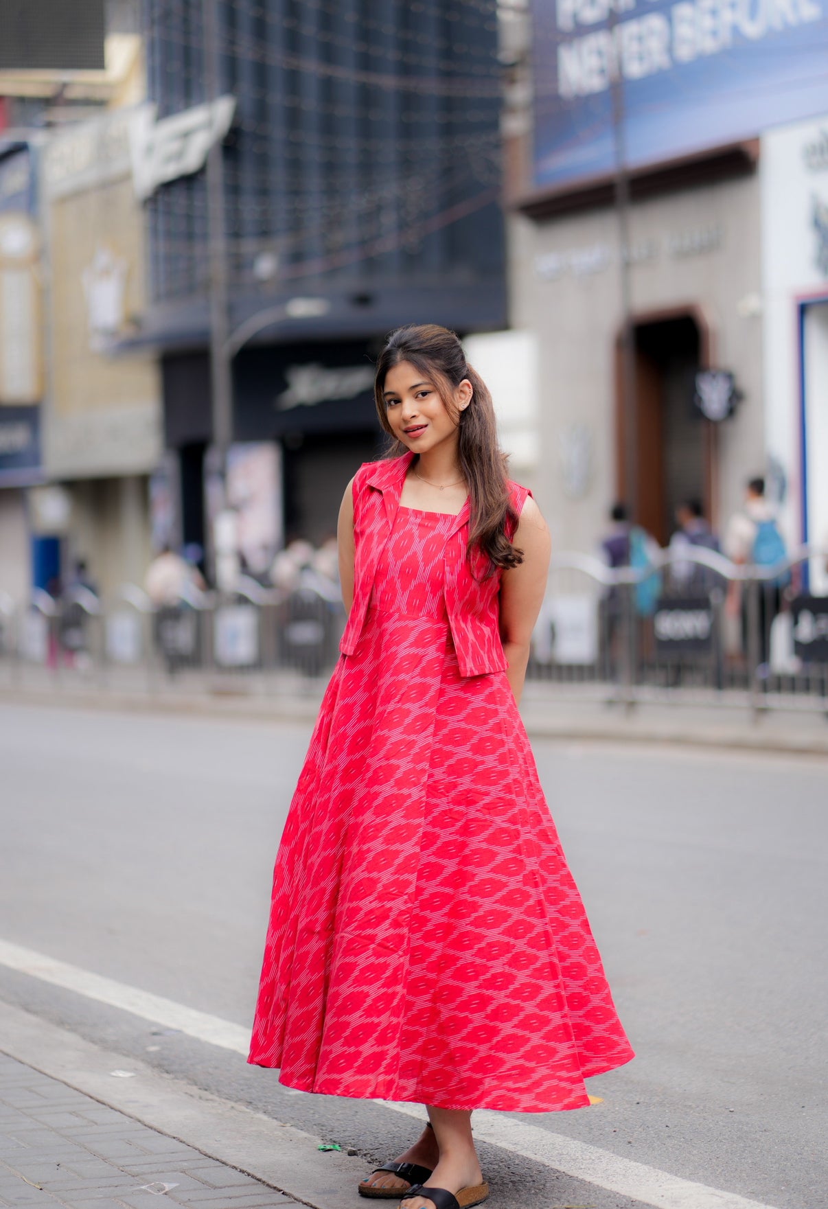 AL 462 Cotton ikkat maxi with over coat (with lining) sleeves provided