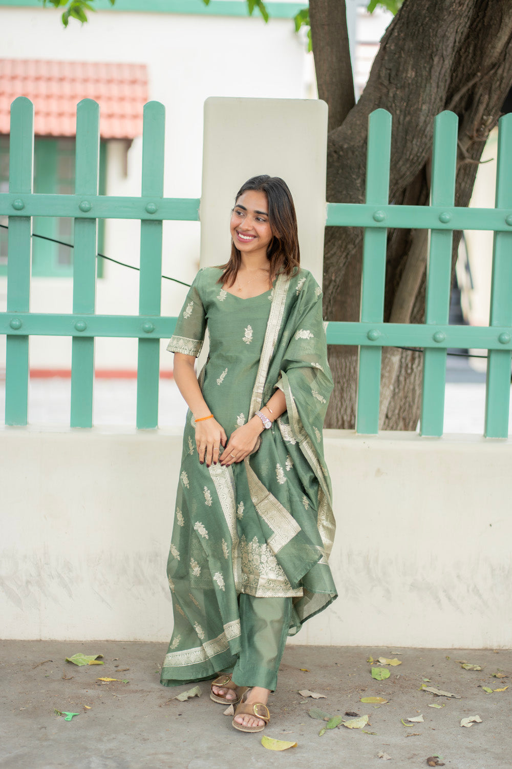 AL 606 Tissue silk 3 piece set with lining