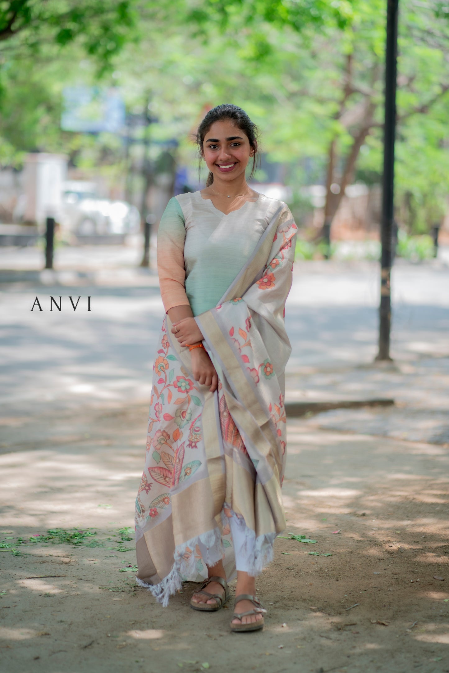 AL 409 Premium ombre Crush tissue kurti with duppatta