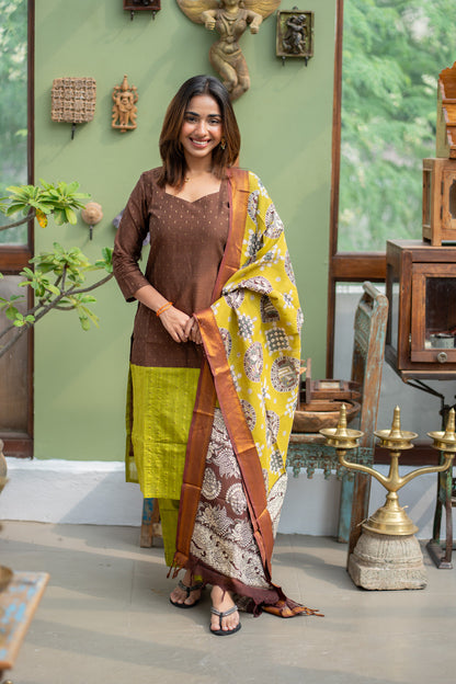 AL 610 Raw silk set with Kalamkari dupatta (with lining)