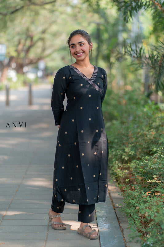 AL 415 Black cotton co ords with lining