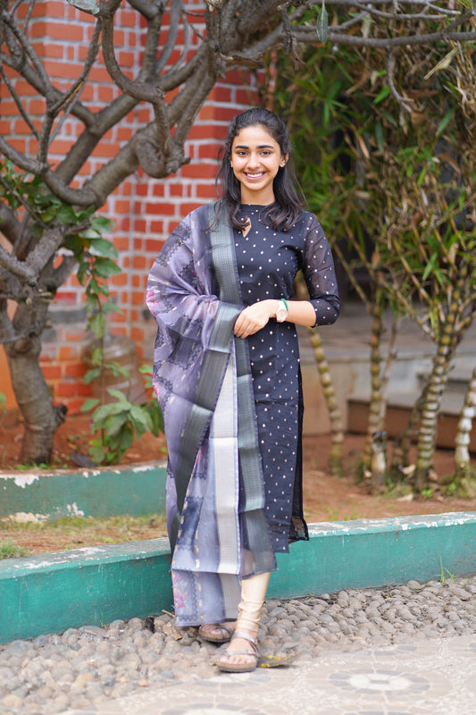 AL 319 Banaras kurti with dupatta