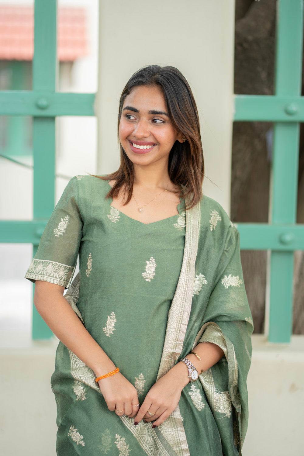 AL 606 Tissue silk 3 piece set with lining