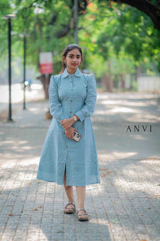 AL 433 Cotton checked maxi with back rope