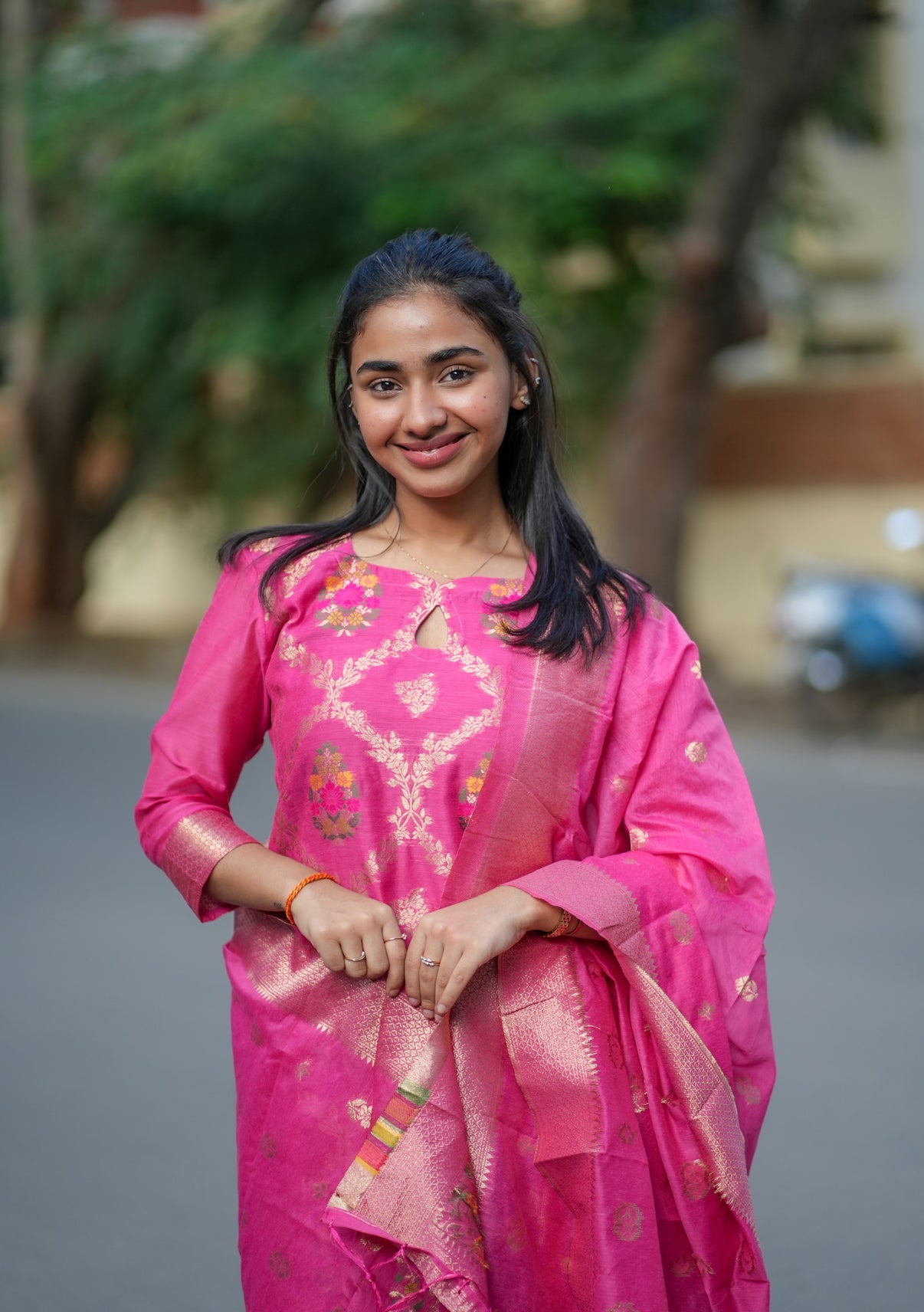 AL 536 Premium Silk suit set with duppatta (with lining)