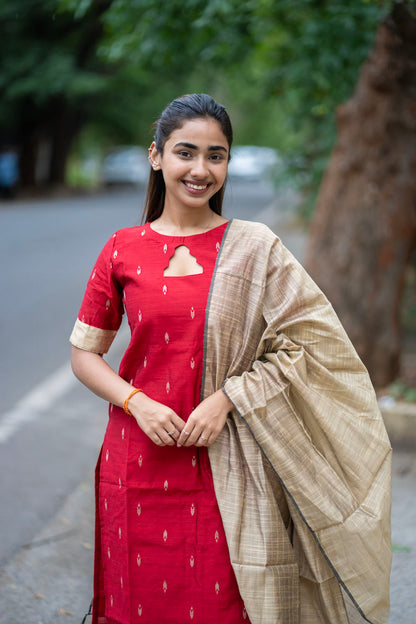 AL 583 Red raw silk 3 piece set with lining