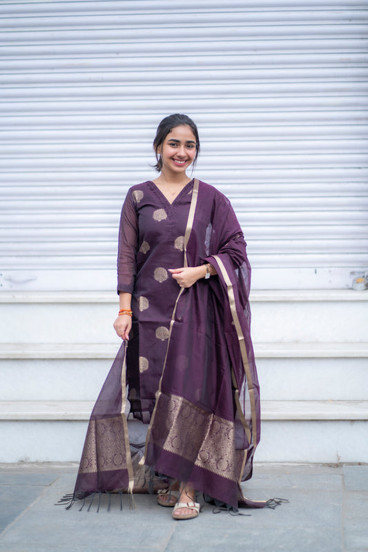 AL 460 Premium Silk suit with lining