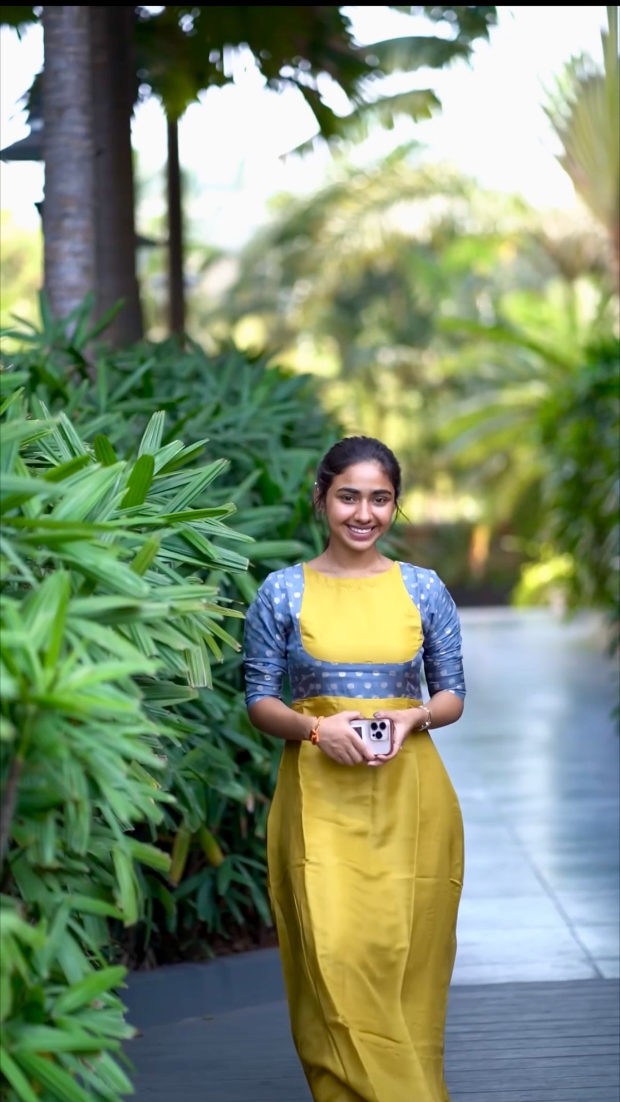 AL 467 Tissue full length dress with silk patch (with lining)