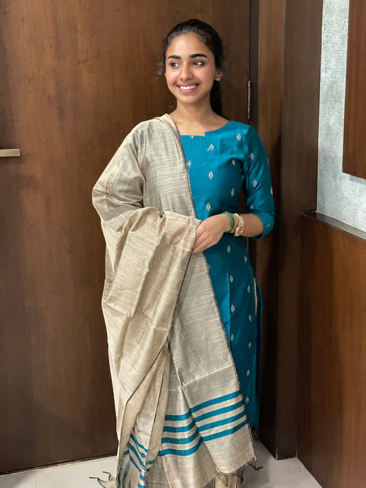 AL 333 Raw silk kurta set with duppatta