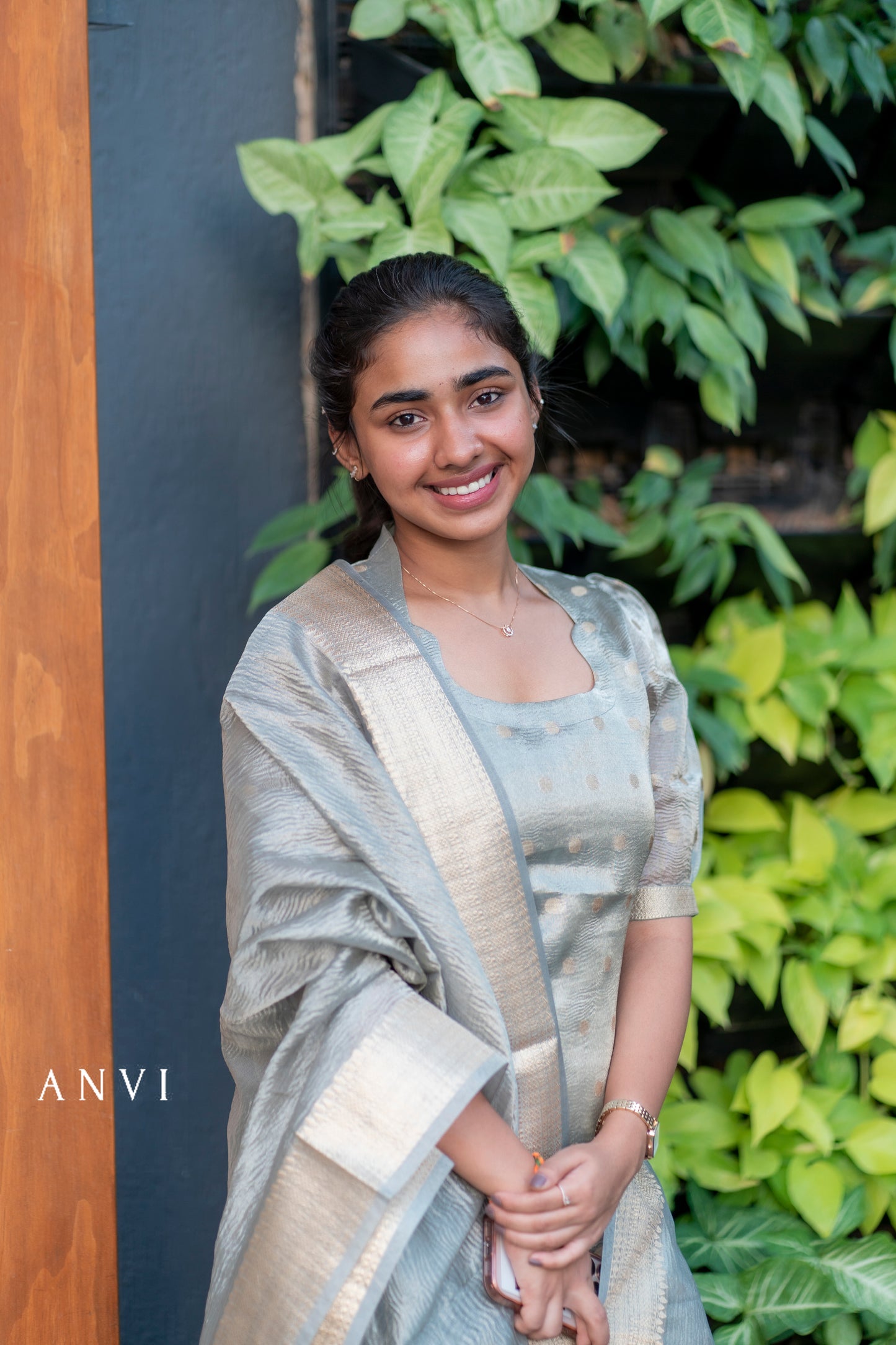 Al 373 Crush tissue kurti with duppatta with lining