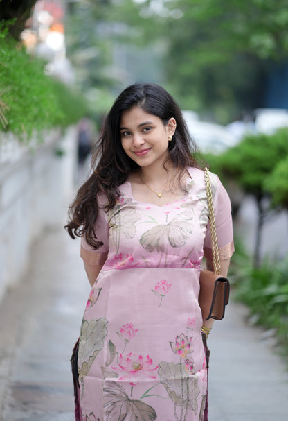 AL 443 Tissue Kurti with border (with lining )