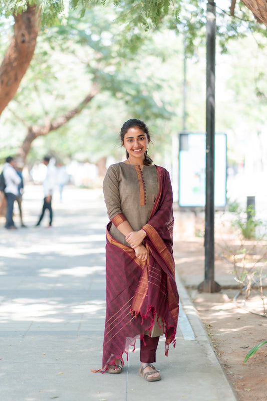 AL 356 Mangalagiri kurta set with duppatta (with lining)