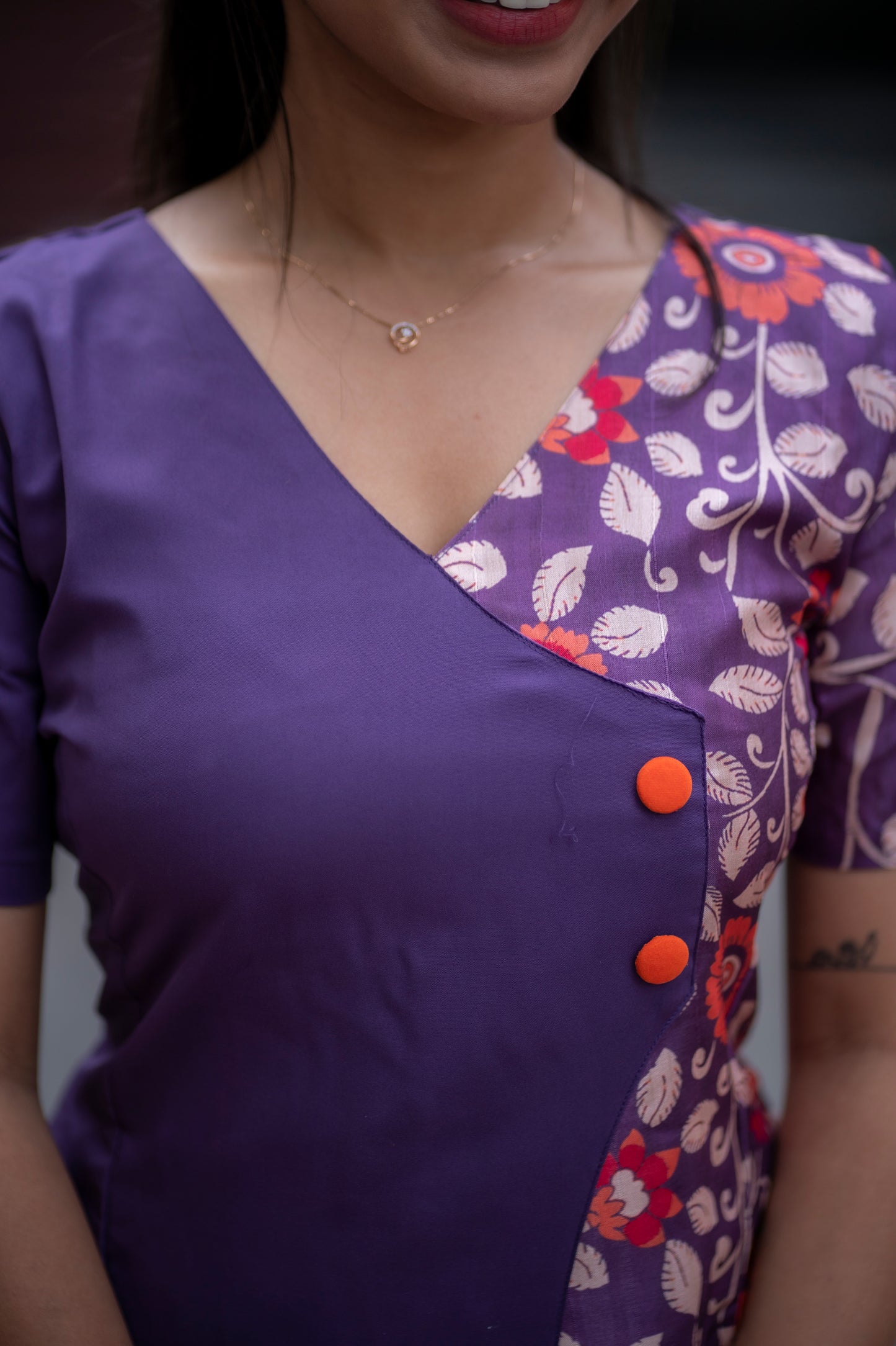 AL 509 Half and half maxi with back tie with lining