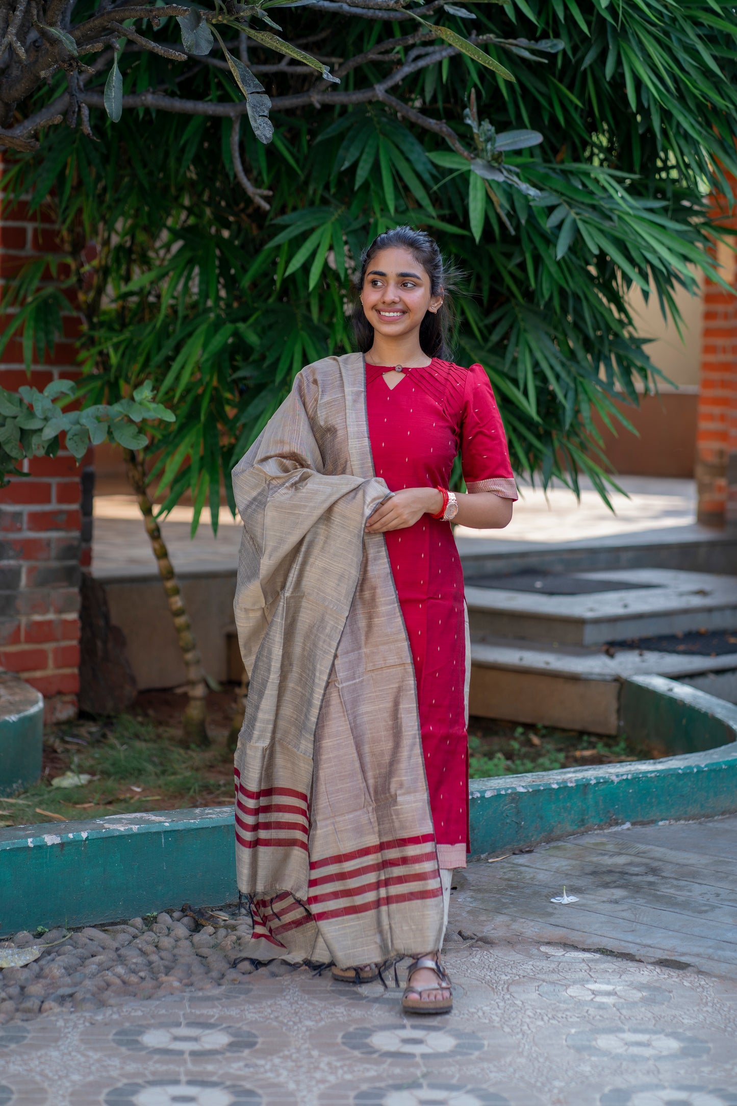 AL 358 Raw silk Kurta set with duppatta (with lining)