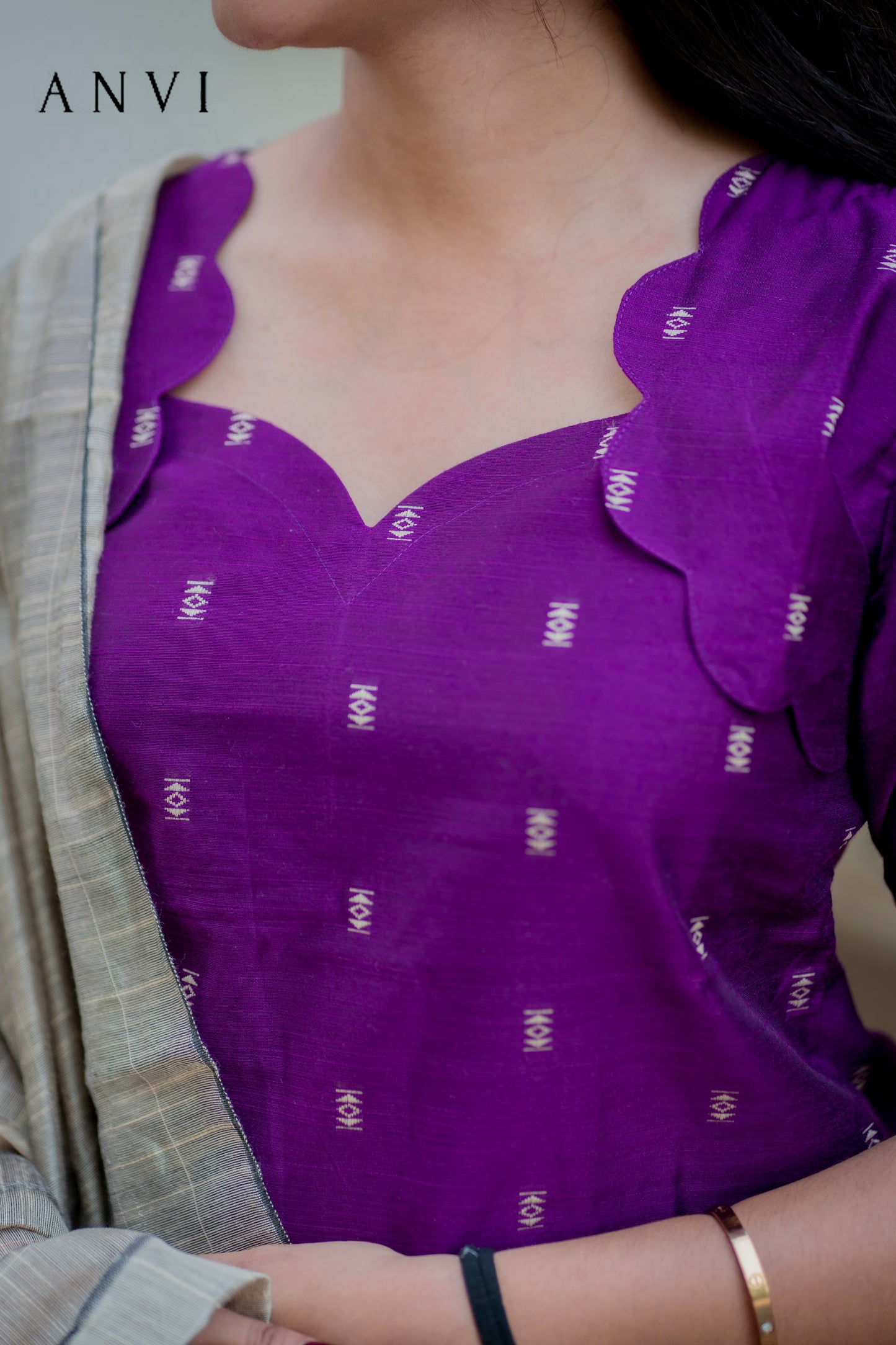 AL 432 Raw silk kurta set with duppatta (with lining)