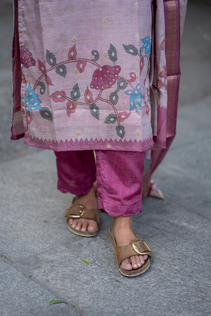 AL 581 semi tussar kurta set with dupatta (with lining)