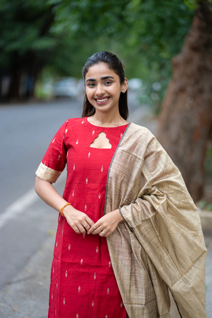 AL 583 Red raw silk 3 piece set with lining
