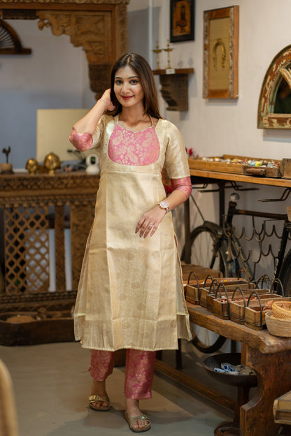 AL 618 Banaras co ords with lining