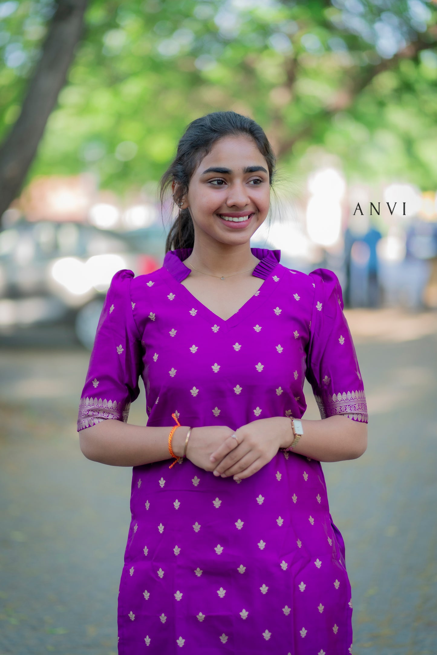 AL 404 Purple Banarasi suit with lining