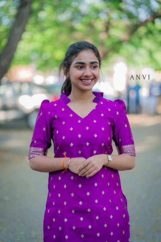 AL 404 Purple Banarasi suit with lining