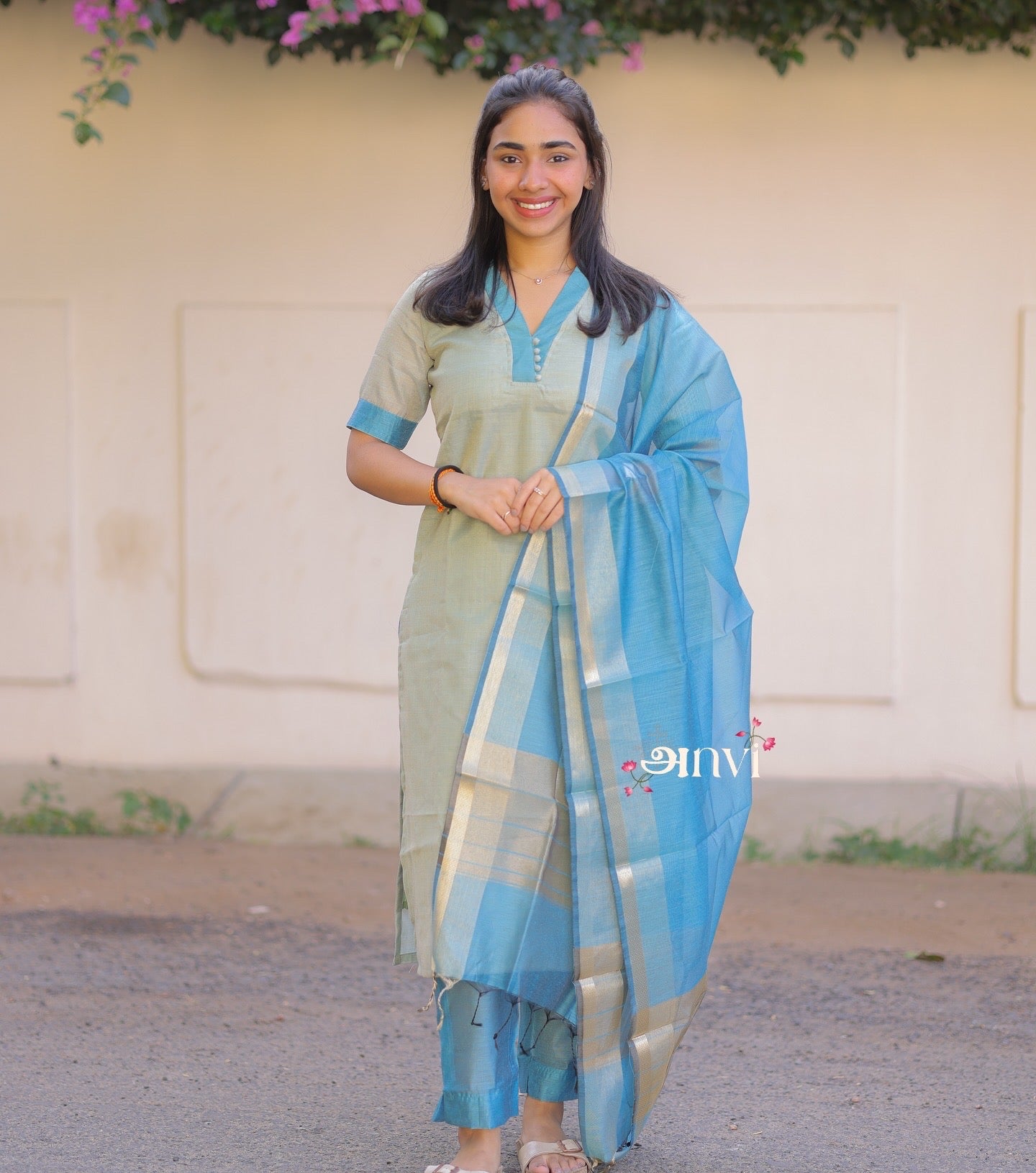 AL 490 Tissue Suit with duppatta (with lining)