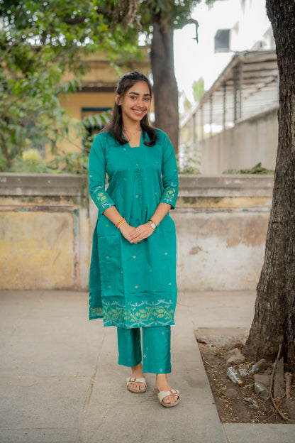 AL 481 Raw silk co ords with jhamdhani border