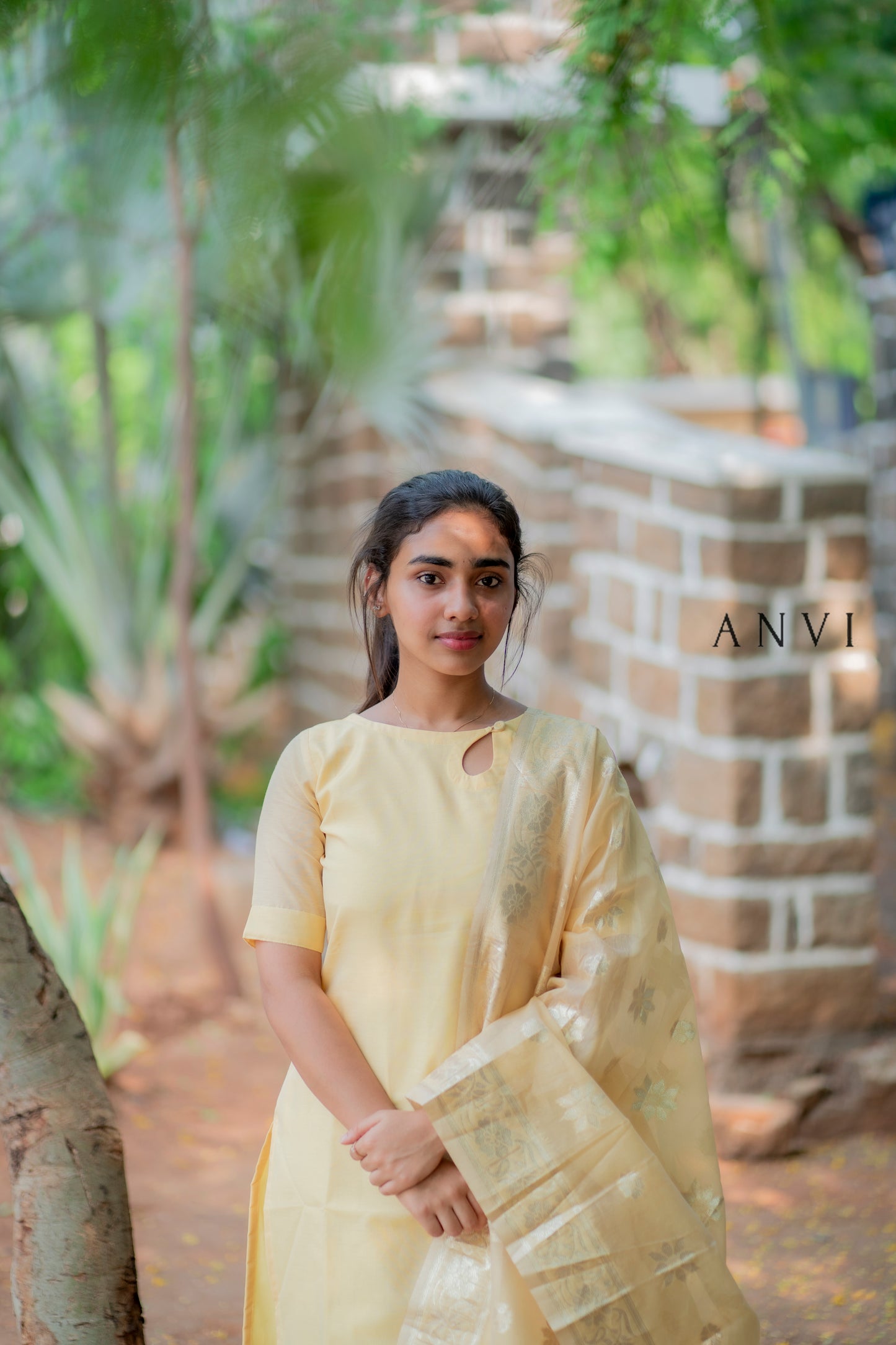 AL 435 Tissue Kurti with duppatta (with lining)