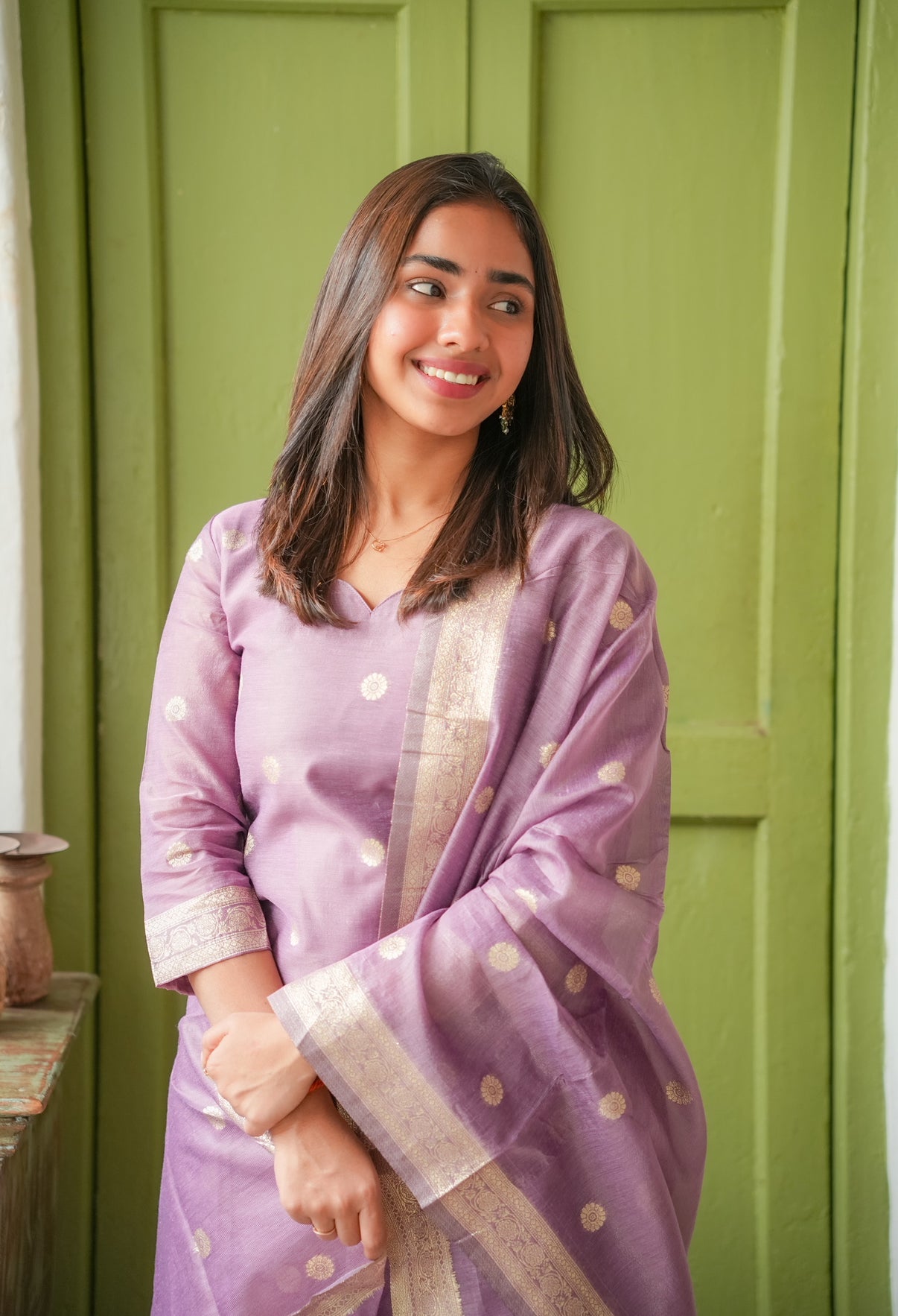 AL 555 Silk banarasi suit with lining