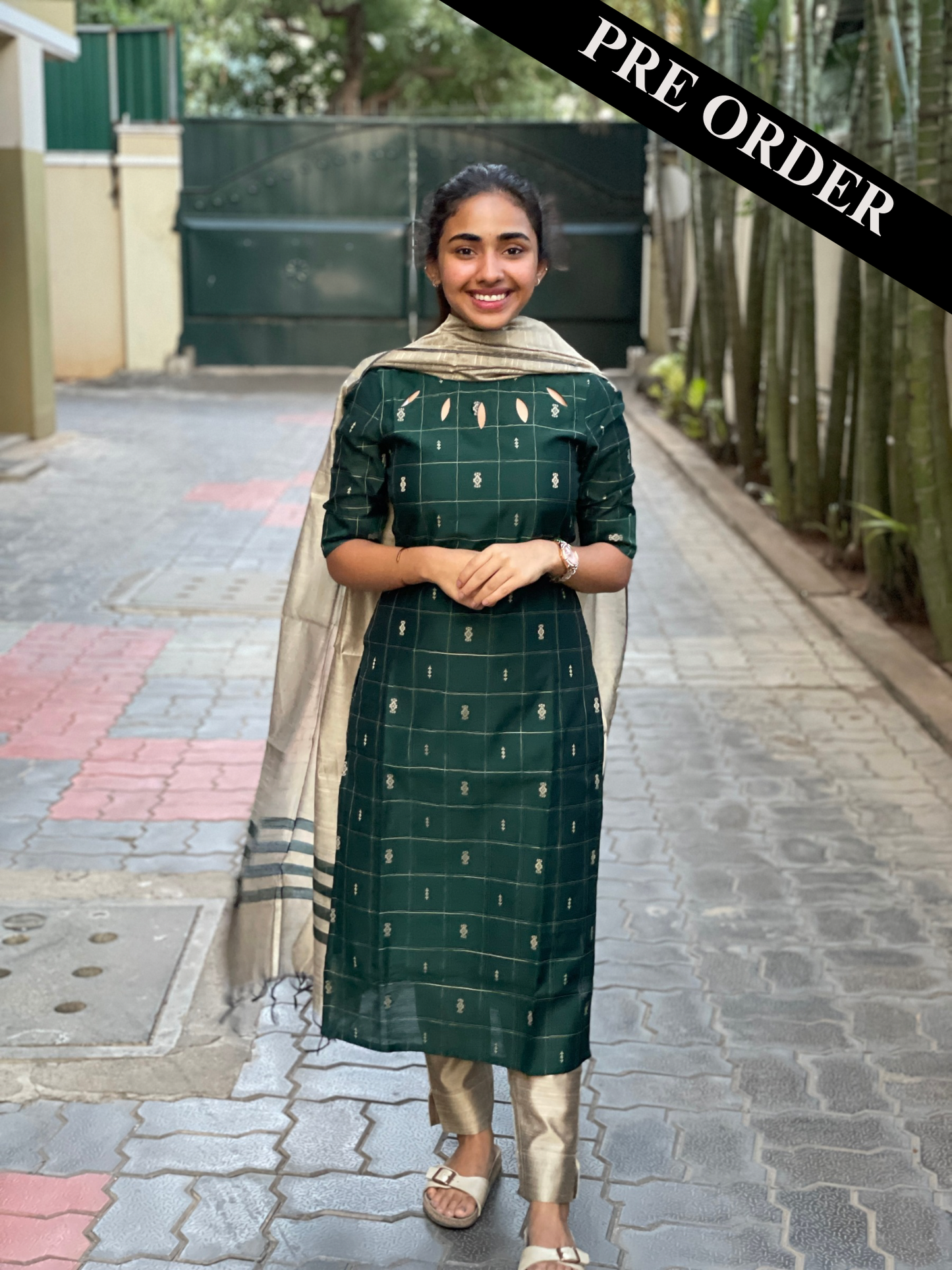 AL 248 Raw silk kurta set with dupatta with cotton lining