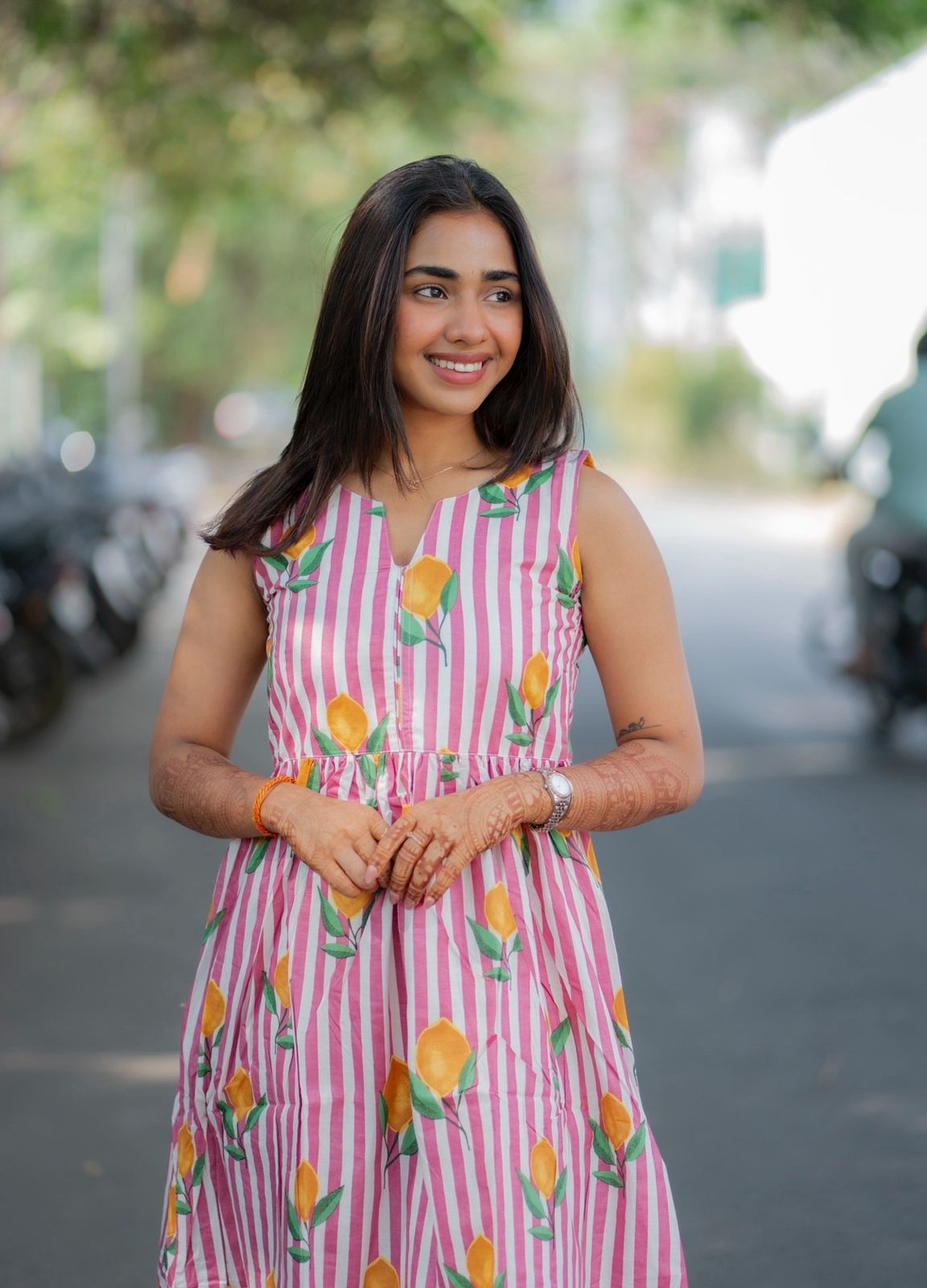 AL 569 Cotton maxi with lining sleeves provided seperately