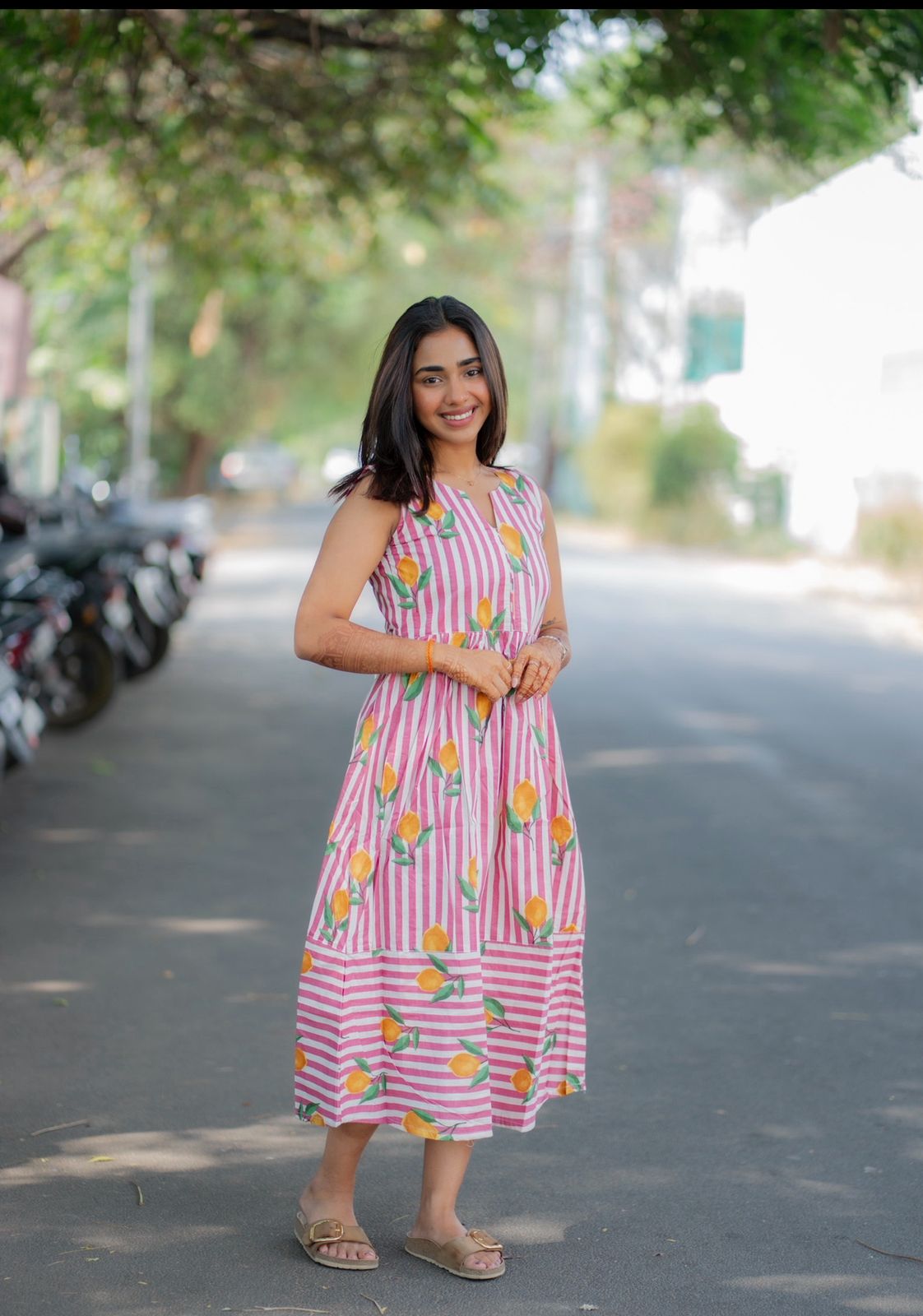 AL 569 Cotton maxi with lining sleeves provided seperately