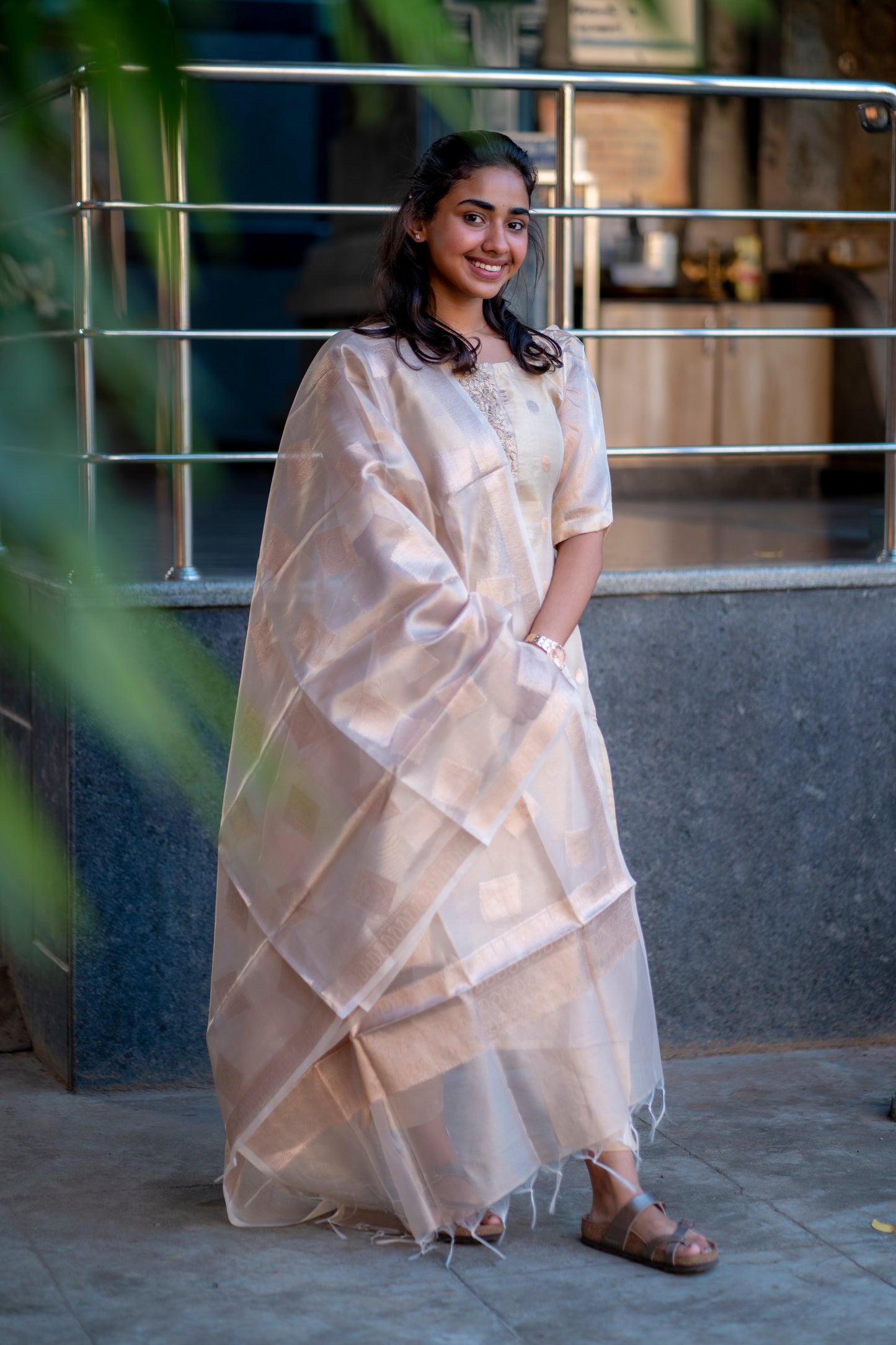 AL 318 Premium Tissue Kurta Set with Duppatta.