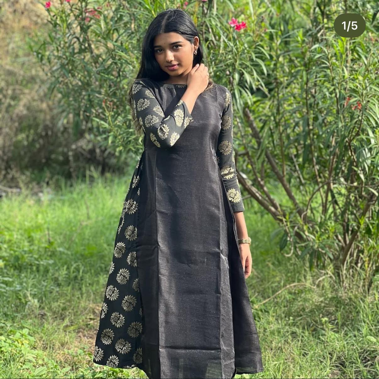 AL 68 Raw silk maxi with lining