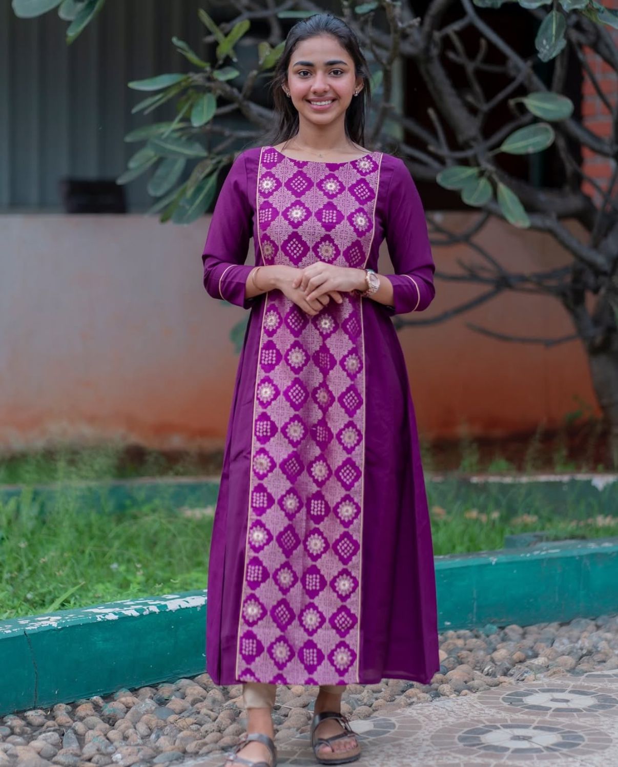 AL 273 Banaras maxi with lining